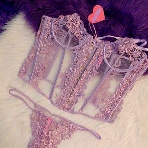 DOLLSKILL SUGAR THRILLS XXL PALACE BED CHAMER LINGERIE SET PURPLE